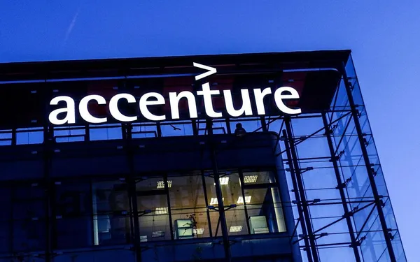 Accenture (1)