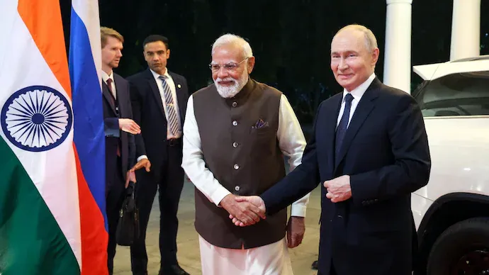 Moskva və Dehli strateji olaraq bir-birilərinə daha da yaxınlaşır