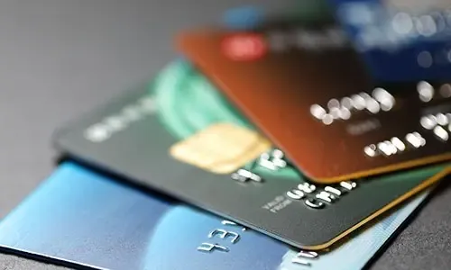 Bank sektorunda müsbət dinamika - ödəniş kartların sayı artıb