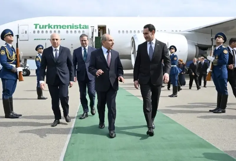 Türkmənistan Prezidenti Azərbaycana gəlib
