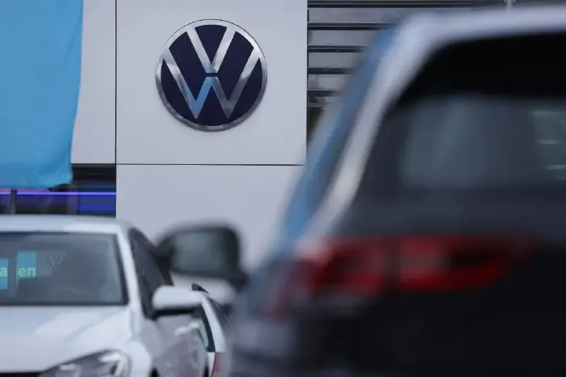 Volkswagen 100,000 iş yerini ixtisar etməyi planlaşdırır
