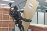Yaponiya işçi böhranına robotlarla cavab verməyə hazırlaşır