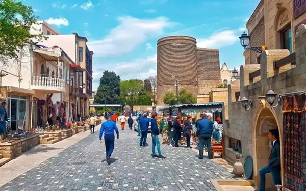 Paşinyanla fon der Lyayenin görüşündə regional gündəm önə çıxdı