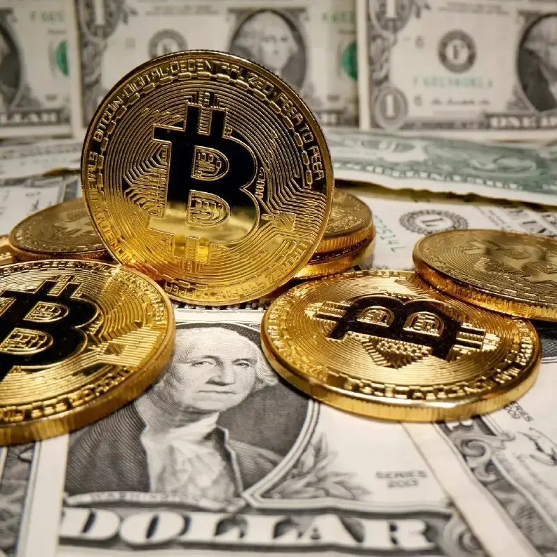 Bitcoin $81,569-a yüksəldi, kriptovalyutalar bahalaşdı
