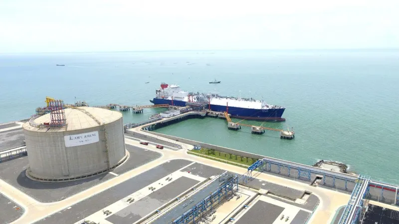 Rusiya sanksiyalardan sonra Çinə ilk LNG tədarükünü həyata keçirib