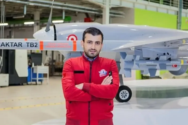 Selçuk Bayraktar Azərbaycandakı Bayraktar istehsal müəssisələrinə baş çəkib